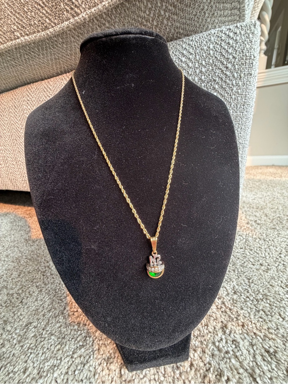 Vintage Nina Ricci Triple Gold-Plated Pendant Necklace - Picture 1 of 3